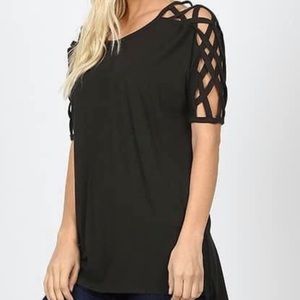 Criss Cross shoulder top!